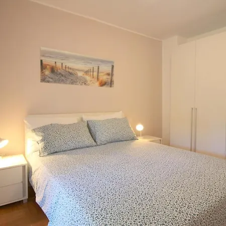 Apartments Andrea B4 公寓 波雷奇