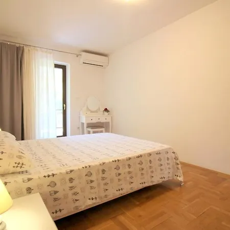 Διαμέρισμα Apartments Andrea B4 Πόρετς