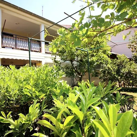 Apartments Andrea B4 * Poreč